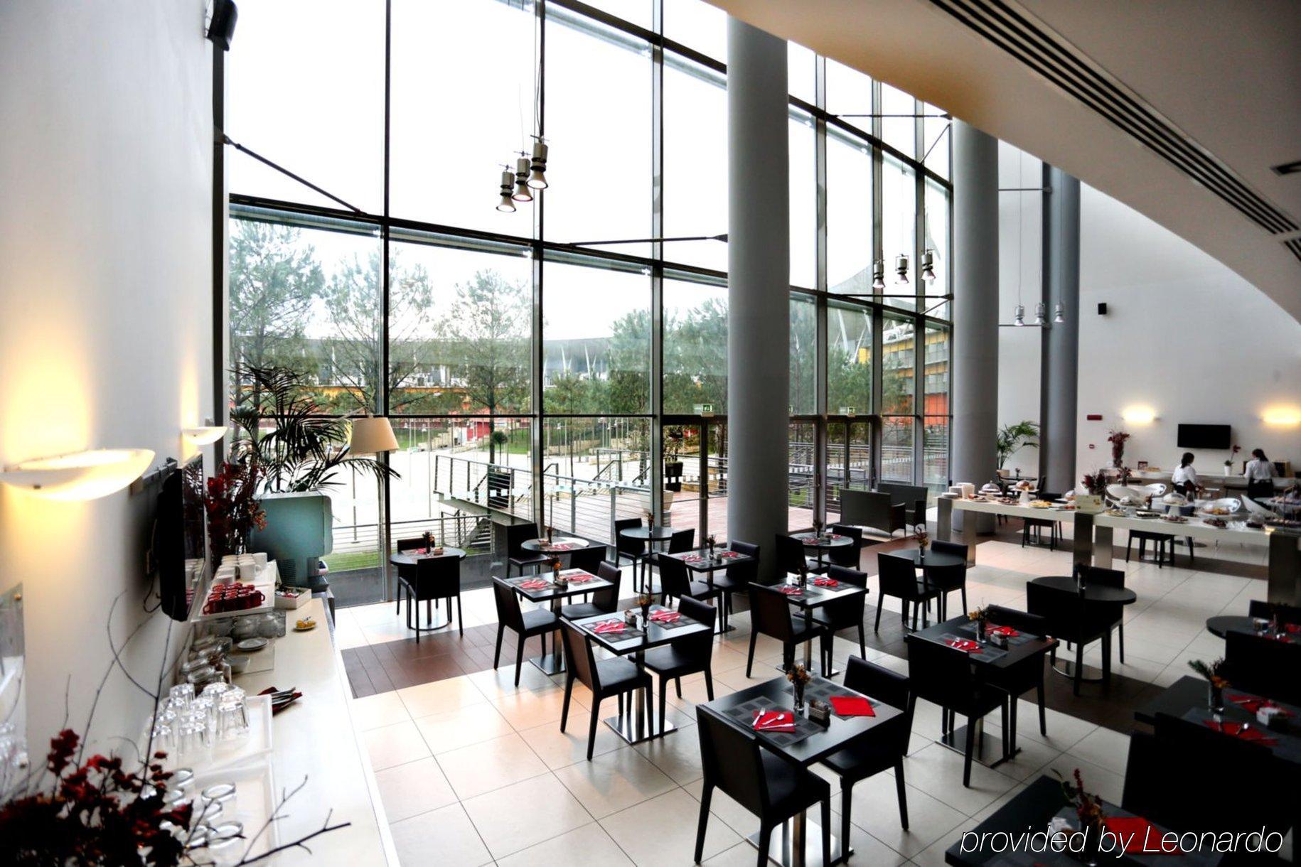 Holiday Inn Nola - Naples Vulcano Buono By Ihg Exterior photo